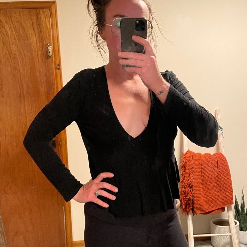 Black Low Cut Top